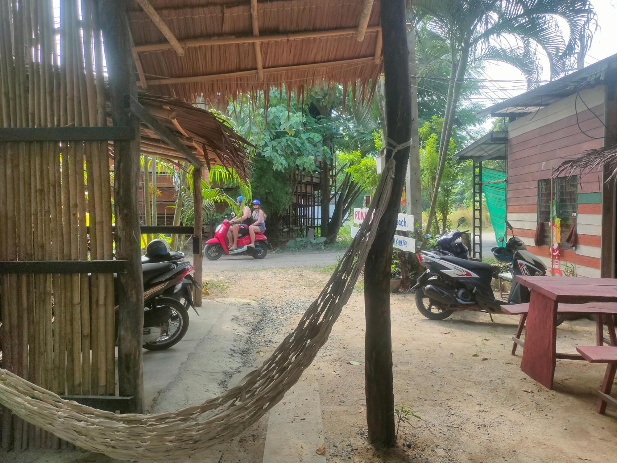 Row House Long Beach Krabi town Exterior foto